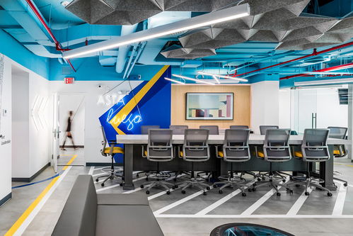 形與色 某停車服務公司辦公設計案例欣賞